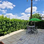 Ara Comfort Lägenhetshotell Torre San Giovanni Ugento
