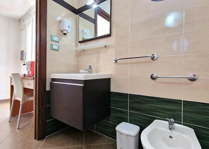 Ara Comfort