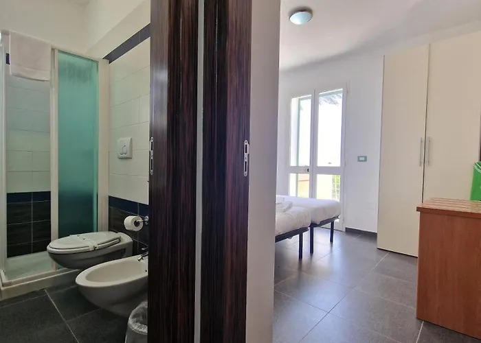 מלון דירות Ara Comfort 3*